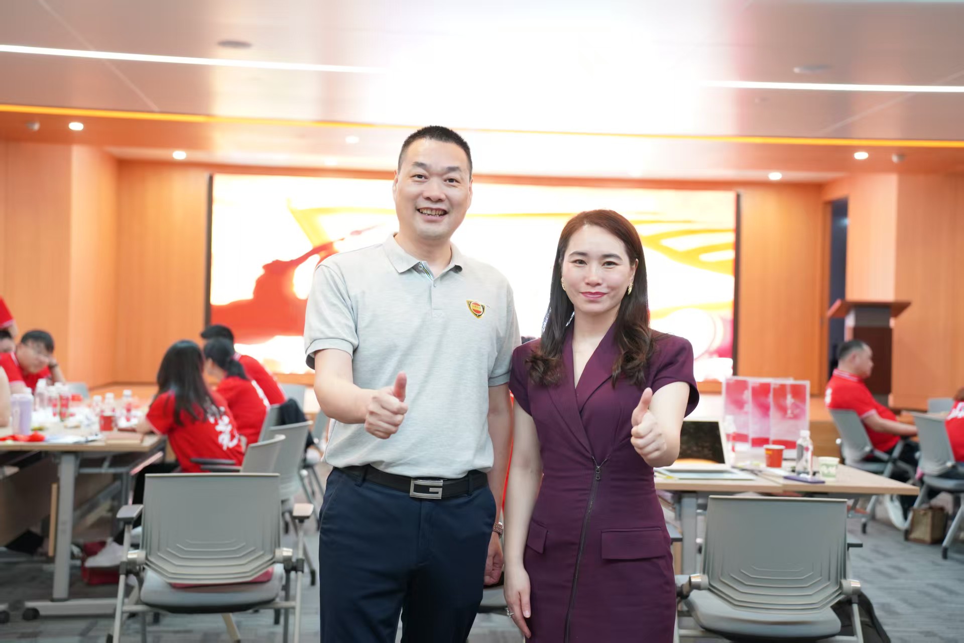 讓客戶覺得你很有錢